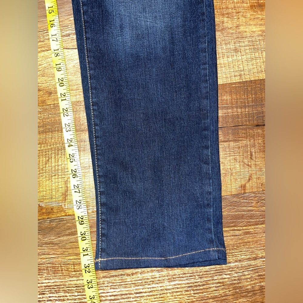Old Navy Mid Rise- 18 Long - Picture 3 of 5